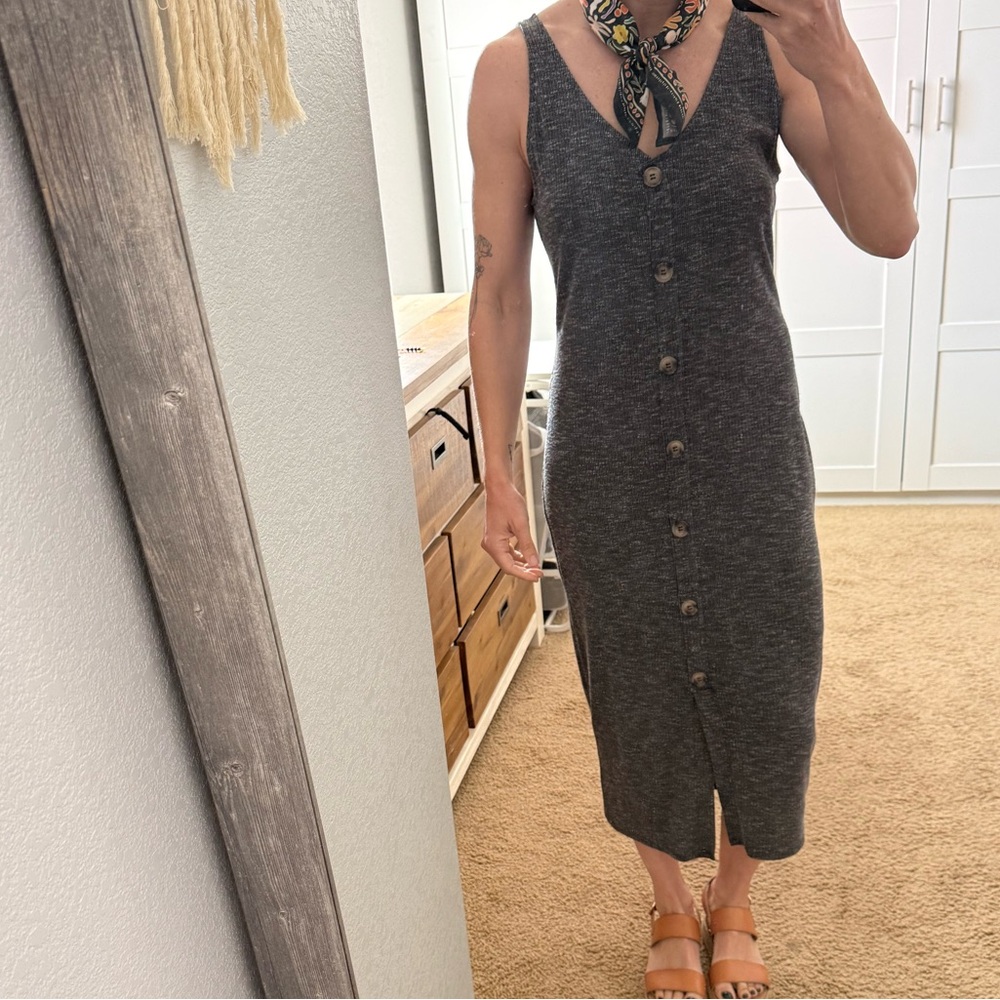 Blu Pepper Midi Dress